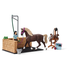 SCHLEICH HORSE CLUB WASHING AREA WITH EMILY AND LUNA