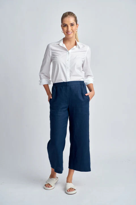 Goondiwindi Cotton Straight Leg Cropped Linen Pant - Navy