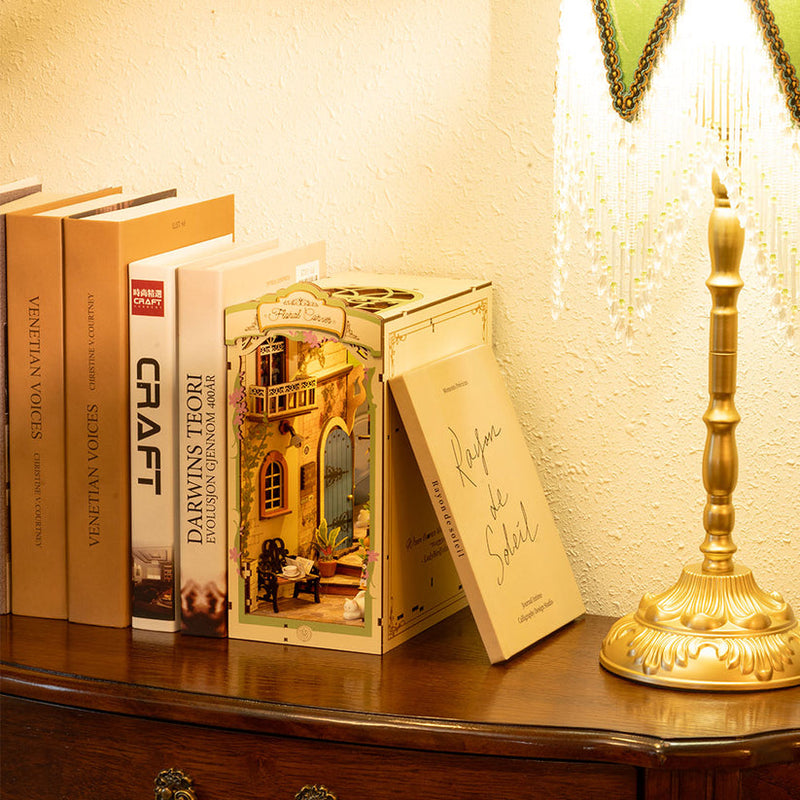 ROBOTIME ROLIFE DIY BOOK NOOK FLORAL CORNER