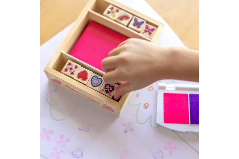 MELISSA AND DOUG BUTTERFLY AND HEARTS STAMP SET