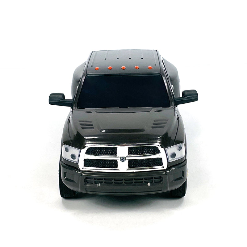 BIG COUNTRY TOYS YELLOWSTONE COLLECTABLE- KAYCE DUTTON"S LIVESTOCK TRUCK