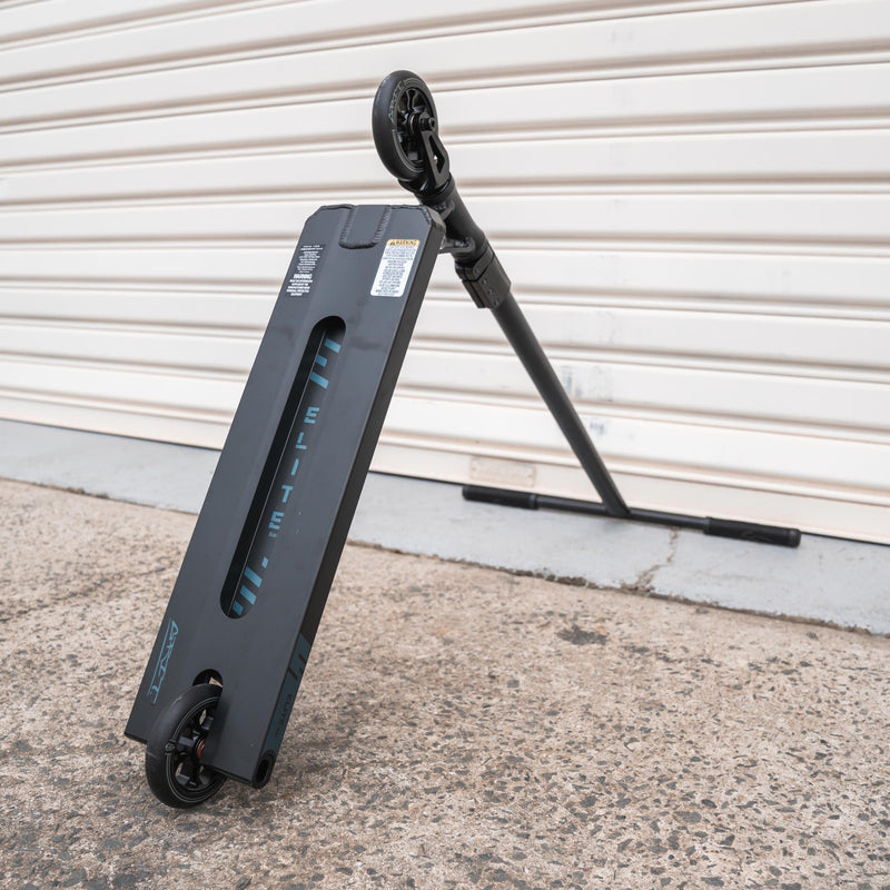 GRIT ELITE 6'ER STUNT SCOOTER