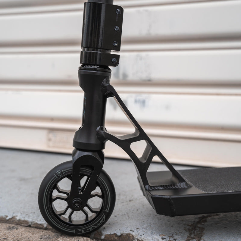 GRIT ELITE 6'ER STUNT SCOOTER