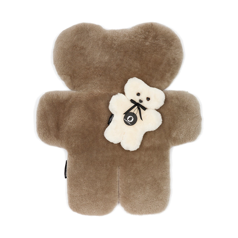 Flatout Bear Rug - Milk or Latte