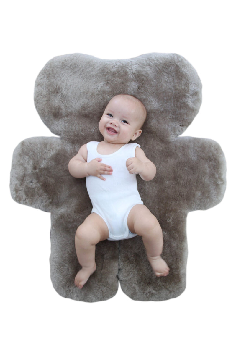 Flatout Bear Rug - Milk or Latte