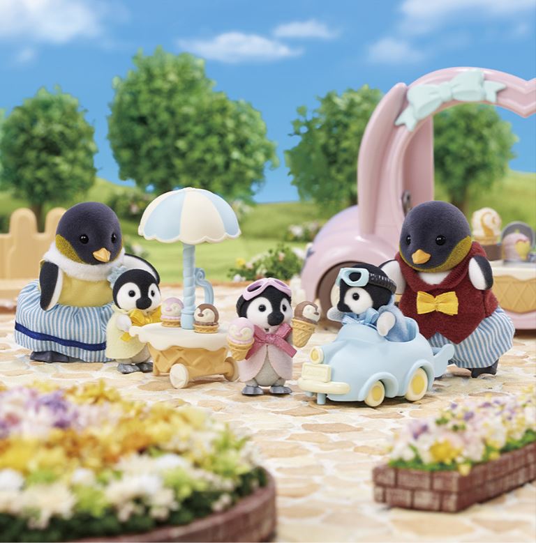 SYLVANIAN FAMILIES- PENGUIN FAMILY