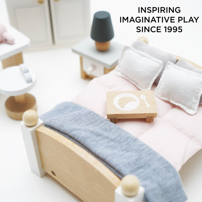 LE TOY VAN WOODEN DOLLS HOUSE MASTER BEDROOM