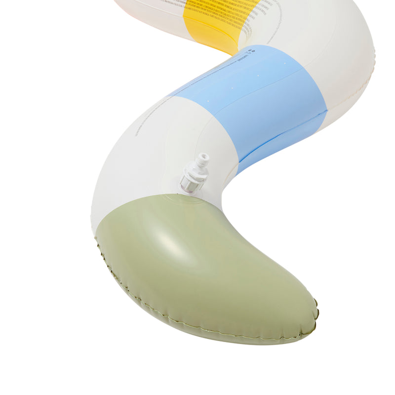 SUNNYLIFE INFLATABLE SPRINKLER- INTO THE WILD