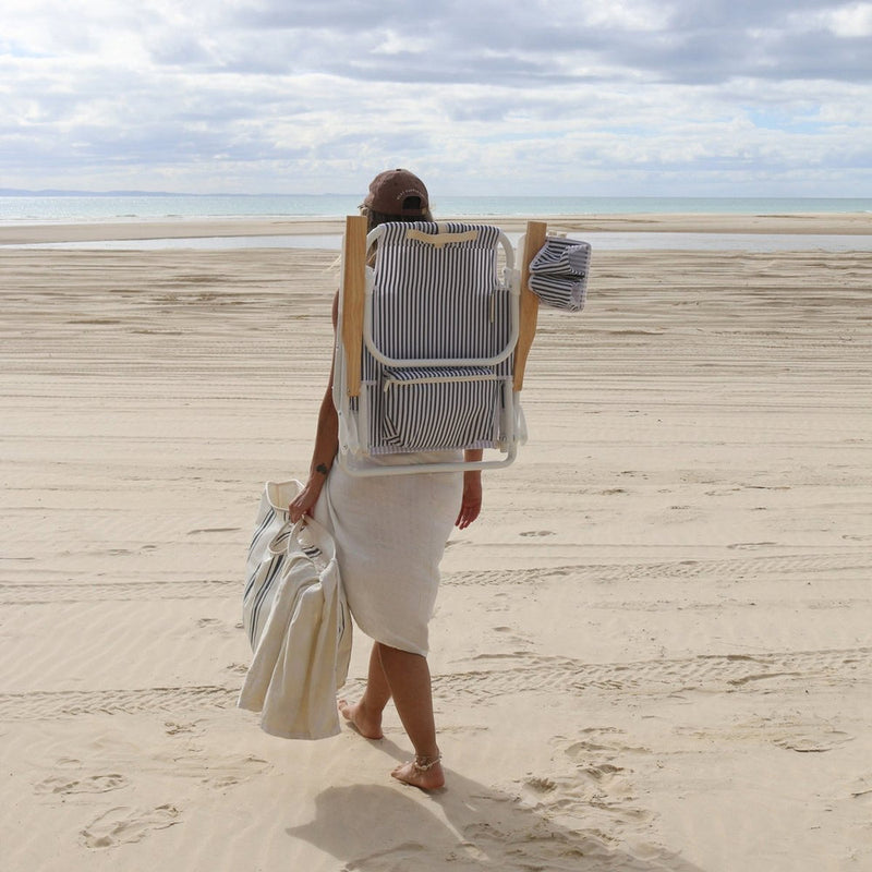 SUNNYSIDE THE RESORT LUXE BEACH CHAIR- BLUE/ WHITE