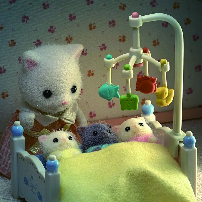 SYLVANIAN FAMILIES PERSIAN CAT TRIPLETS