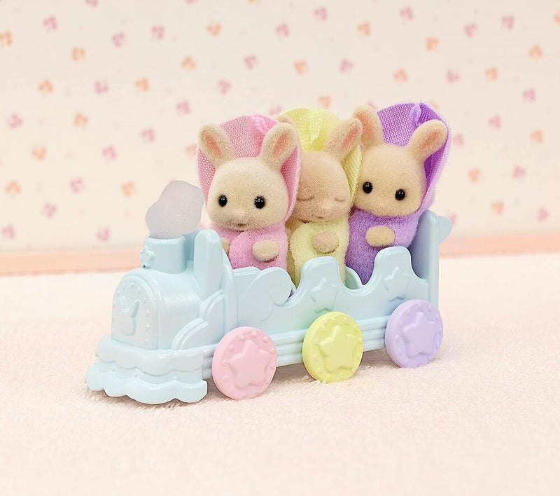 SYLVANIAN FAMILES TRIPLETS BABY BATHTIME