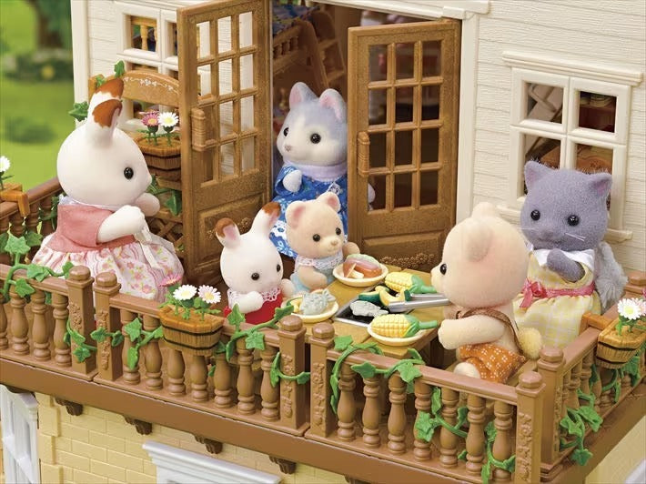 SYLVANIAN FAMILIES RED ROOF HOME W ATTIC