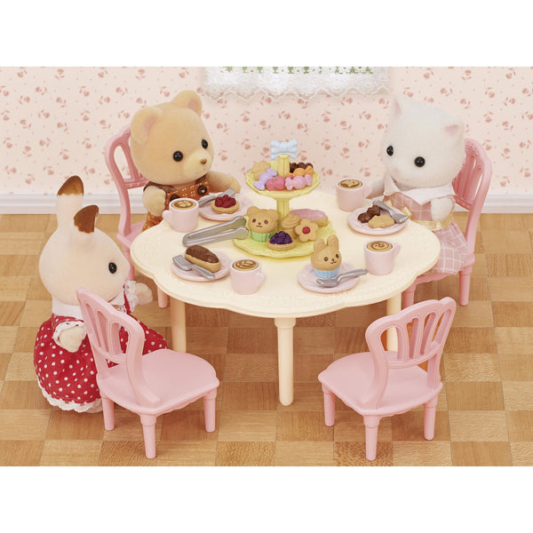SYLVANIAN FAMILIES-SWEETS PARTY SET