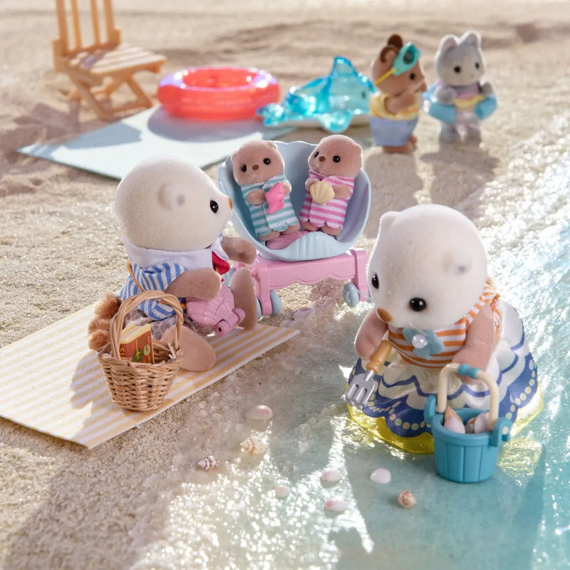 SYLVANIAN FAMILIES SEA OTTER FAMILY