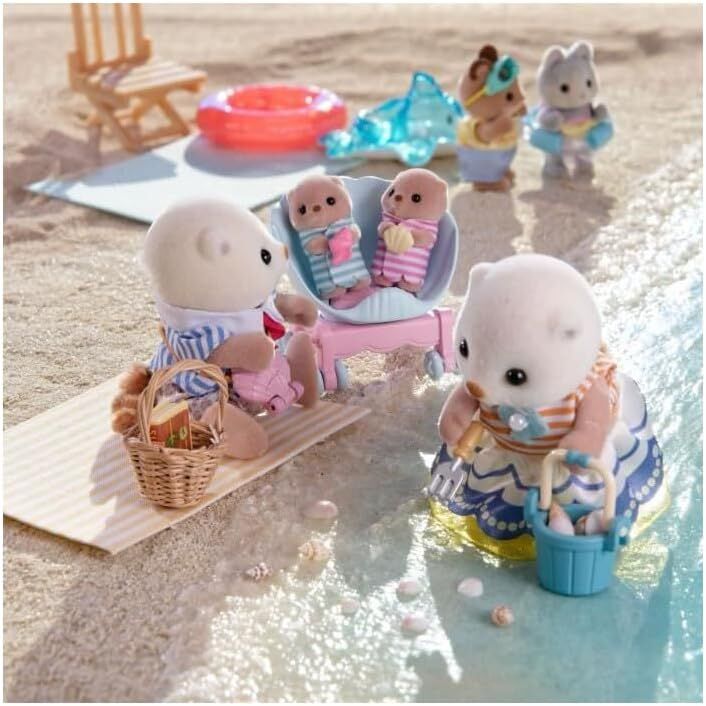 SYLVANIAN FAMILIES SEA OTTER FAMILY