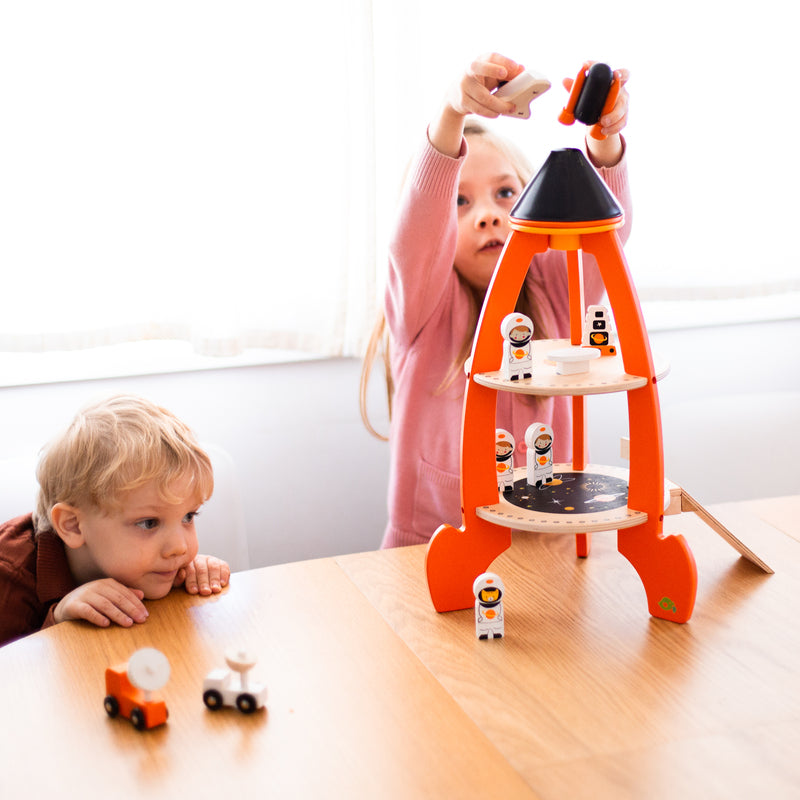 TENDER LEAF TOYS COSMIC ROCKET SET