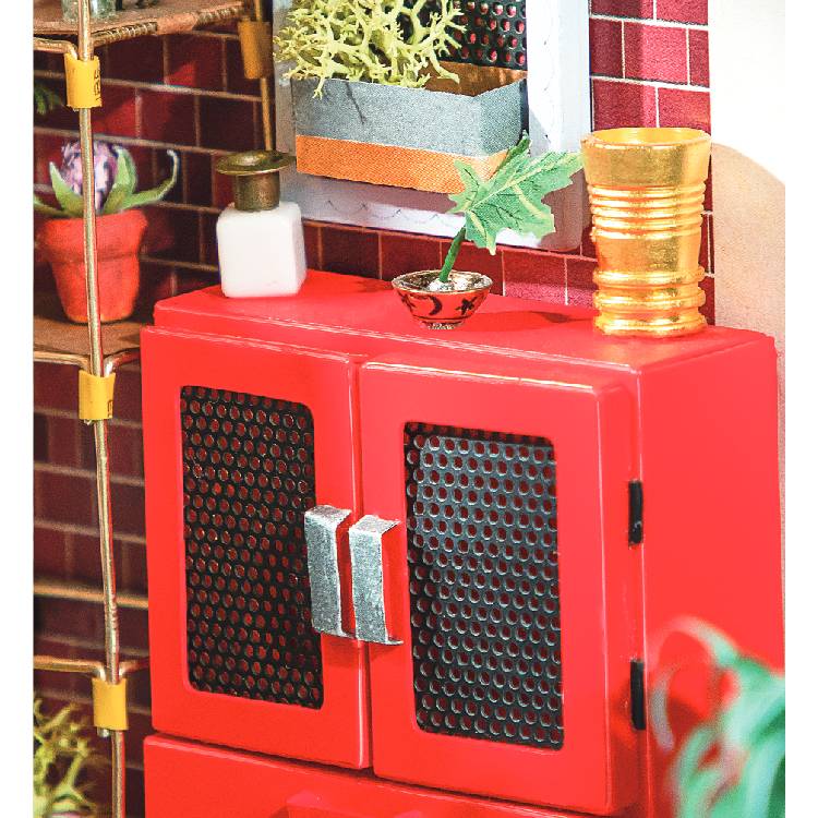 ROBOTIME ROLIFE DIY MINI HOUSE EMILY FLOWER