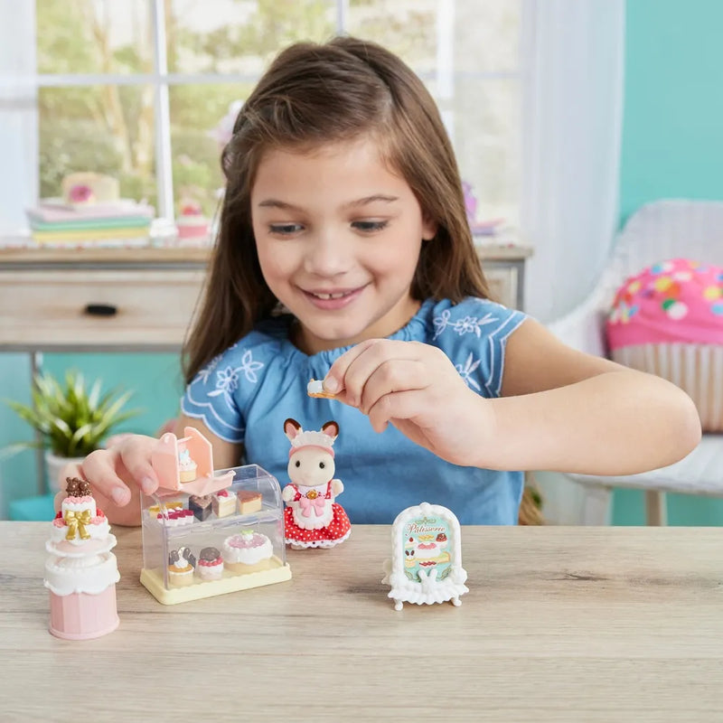 Sylvanian Families Village Cake Shop Starter Set