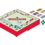 Monopoly Grab & Go