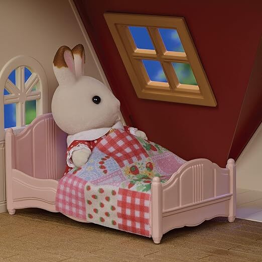 Sylvanian Families Red Roof Cosy Cottage