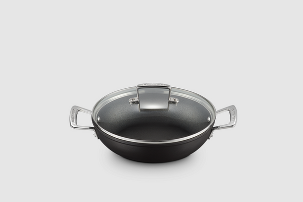 Le Creuset Toughened Non-Stick Shallow Casserole with Glass Lid