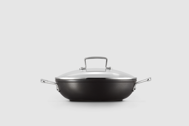 Le Creuset Toughened Non-Stick Shallow Casserole with Glass Lid