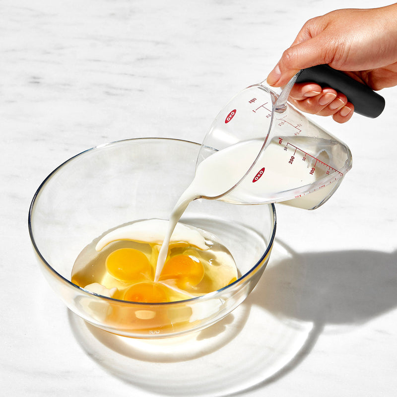OXO Angled Measuring Cup - 4 Cup/ 1L