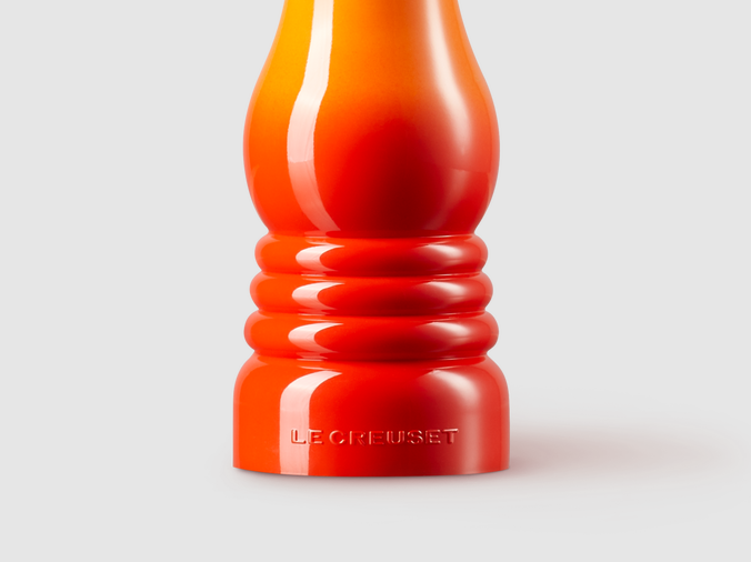 Le Creuset Pepper Mill - 21CM Volcanic