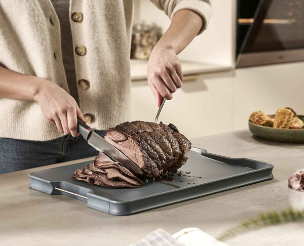 Joseph Joseph Cut & Carve Multi-function Chopping Board XL