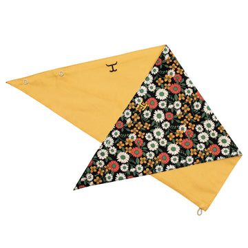 Just Country Women's Carlee Scarf - Double Sided - Mustard/Black Daisies