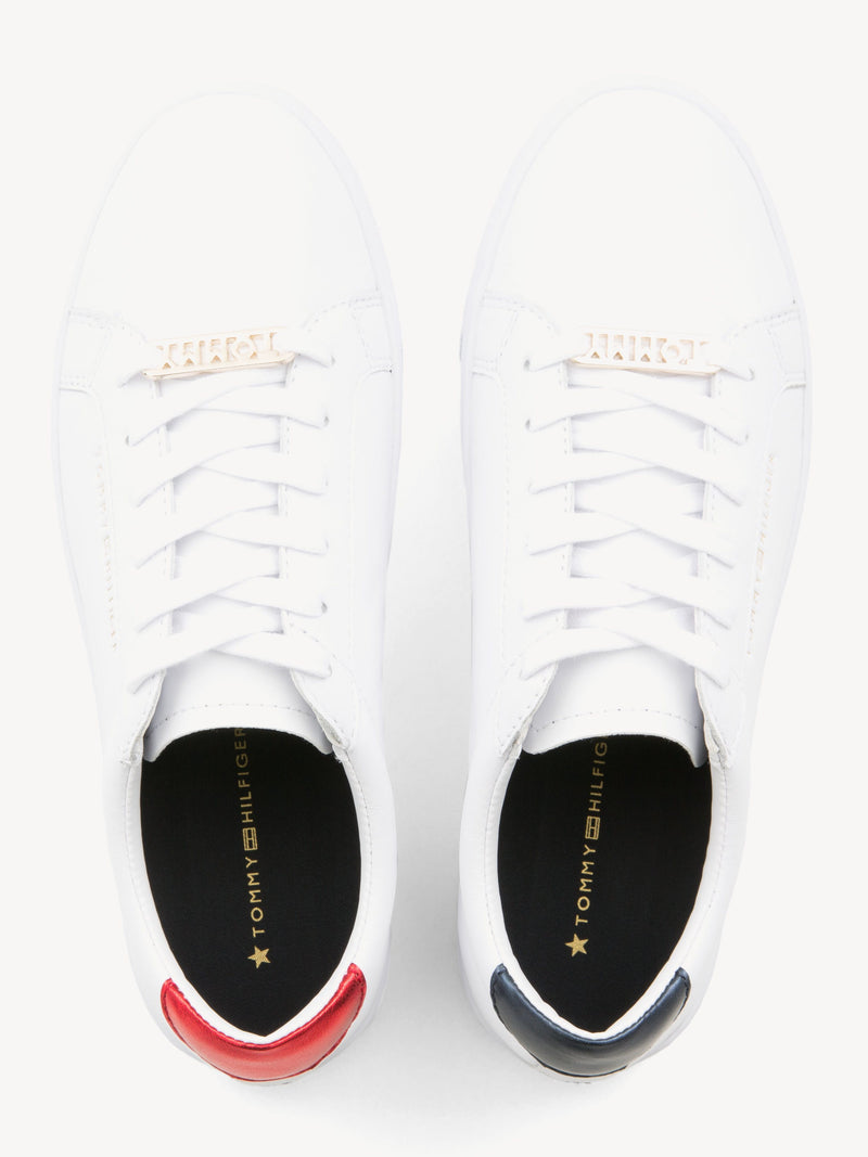 Tommy Hilfiger Women's Essential Sneaker