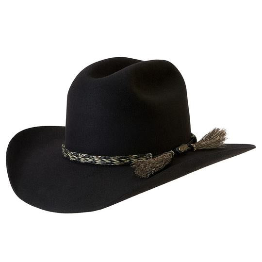 The Black Akubra Rough Rider Hat has a Pro Rodeo brim and centre-creased western crown. This Western hat features a fancy braided double horse hair tail band and satin lining. Make the most of reduced prices on all of our Akubras online, and receive free shipping if you spend over $200.